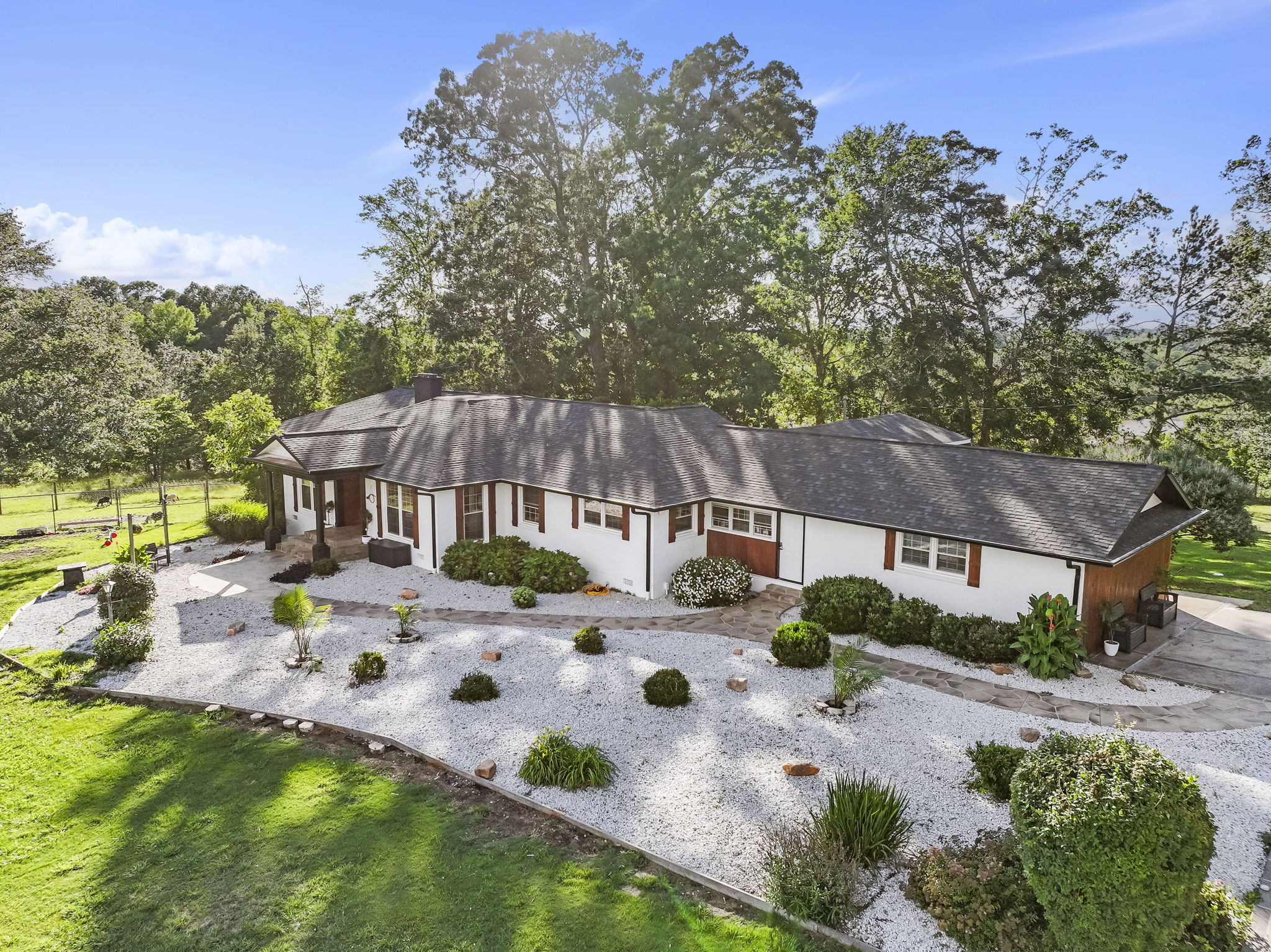 3225 Snow Rd, Anderson, South Carolina 29621, 6 Bedrooms Bedrooms, ,5 BathroomsBathrooms,Single Family,For Sale,Snow Rd,1093