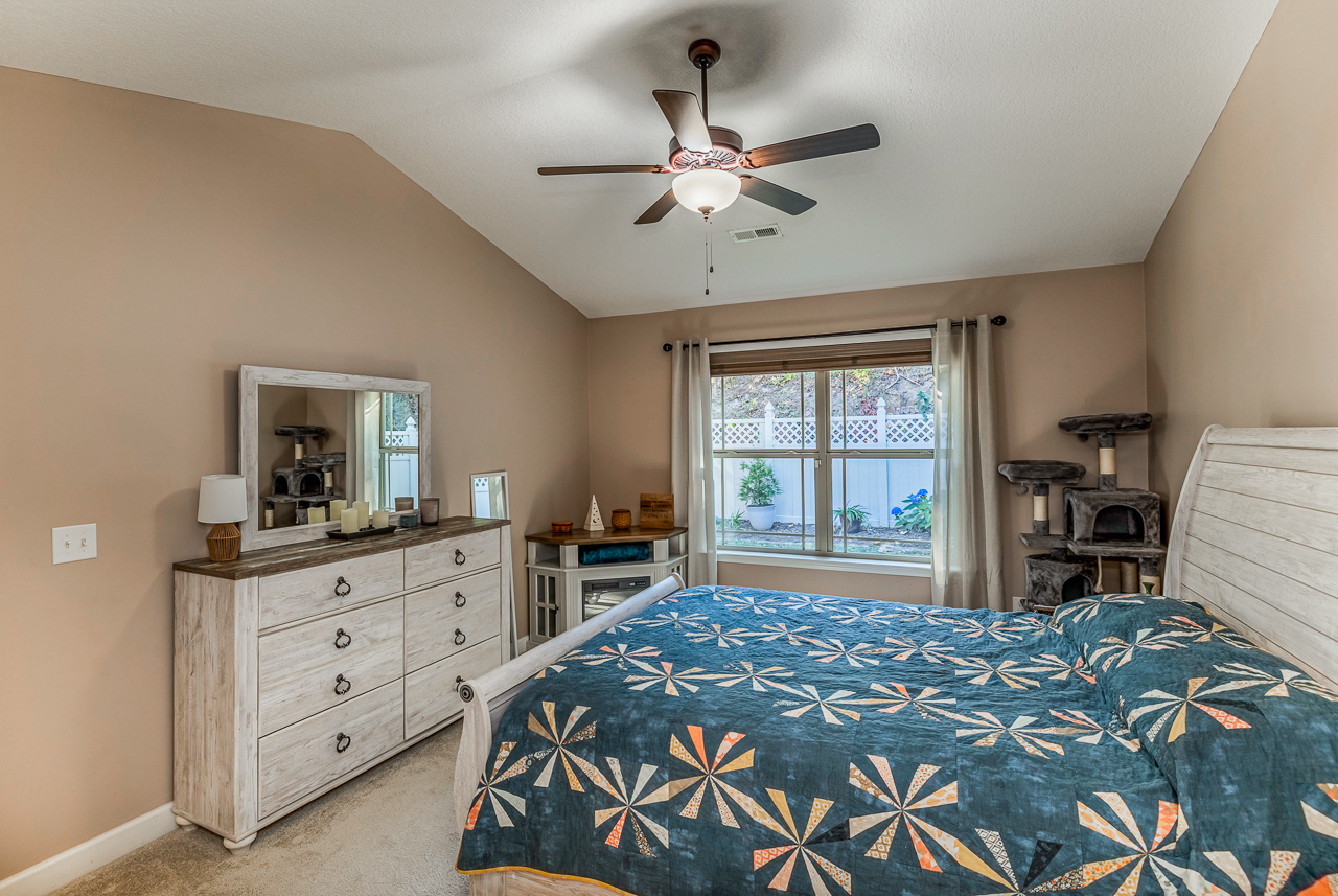 562 Chastine drive, Spartanburg, South Carolina 29301, 3 Bedrooms Bedrooms, ,2 BathroomsBathrooms,Single Family,For Sale,Chastine,1,1104